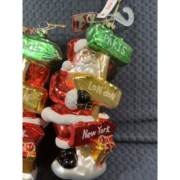 Holiday time  Santa Ornament Christmas Blown Glass Signs Of Cities Rare Gift - Picture 4 of 5